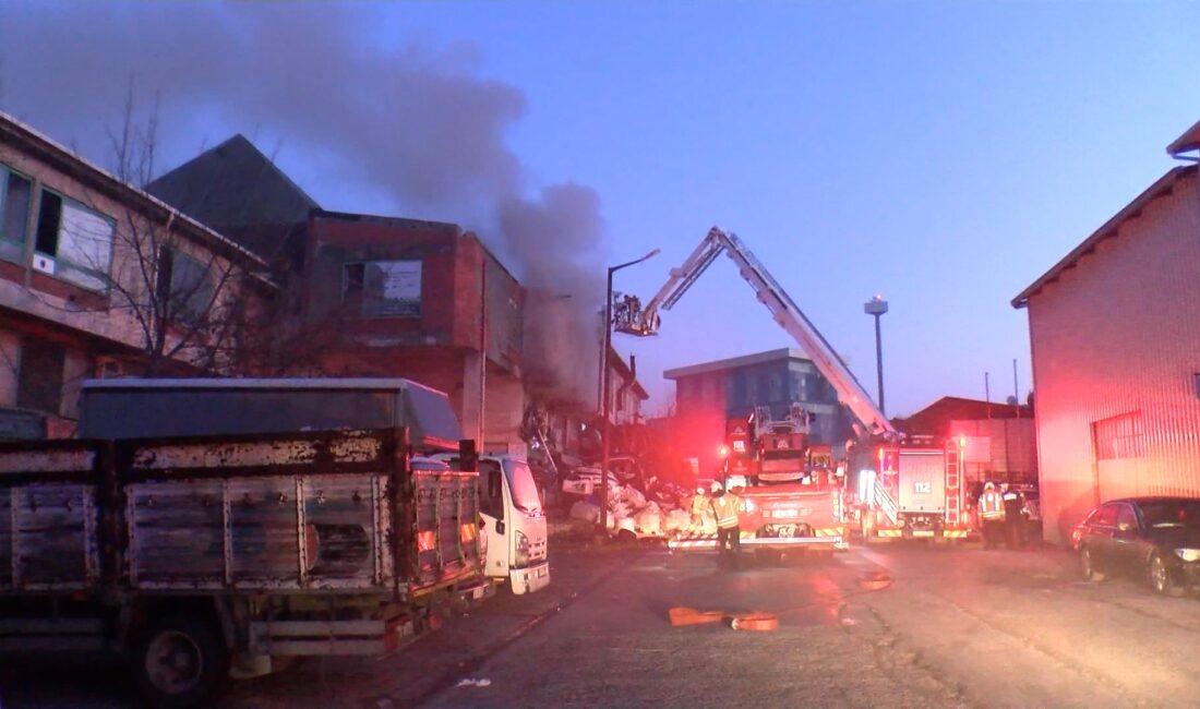Özgür EREN / İSTANBUL, – BAŞAKŞEHİR’de sanayi sitesindeki ikinci el
