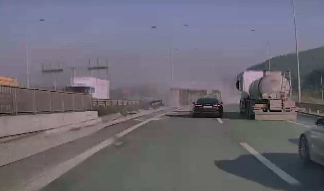 Dilara ŞAHİN/İSTANBUL, – PENDİK TEM Otoyolu’nda hızla ilerleyen TIR virajı