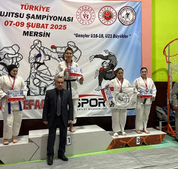 04893698 3701 450e bd02 6ac120540c78