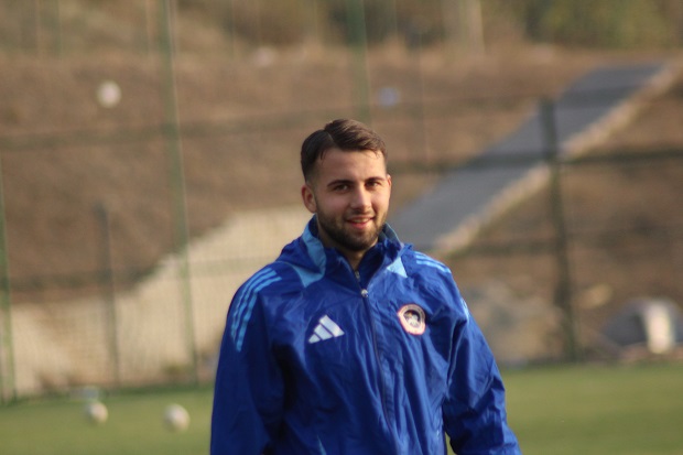 Nesine.com 3. Lig 4. Grupta mücadele eden Kahramanmaraş istiklalspor deplasmanda