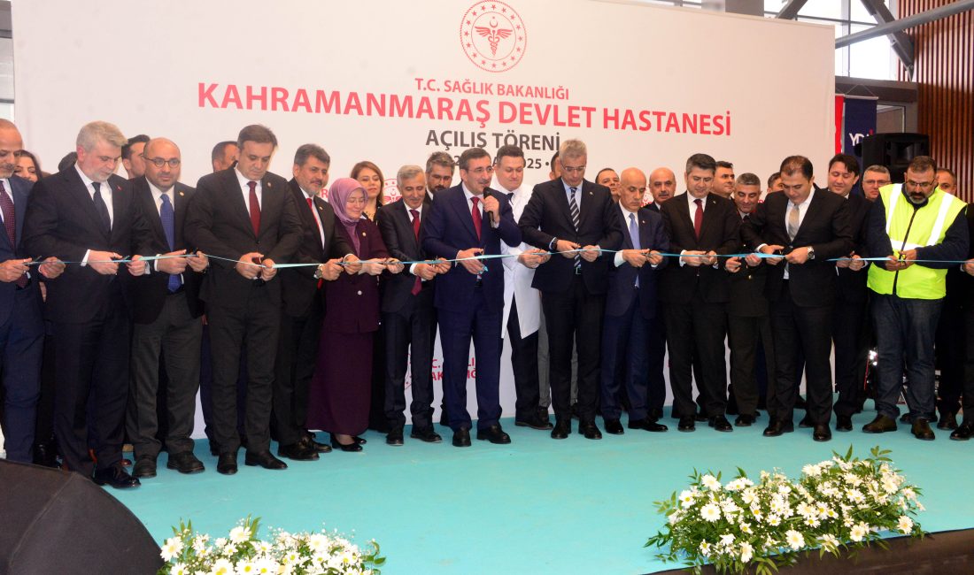400 YATAKLI HASTANENİN AÇILIŞINA KATILDI Cumhurbaşkanı Yardımcısı Cevdet Yılmaz, Kahramanmaraş’ın