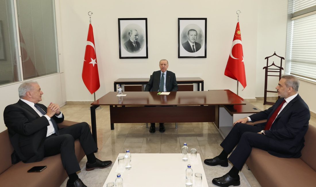 ANKARA, – CUMHURBAŞKANI Recep Tayyip Erdoğan, eski Yunanistan Dışişleri Bakanı