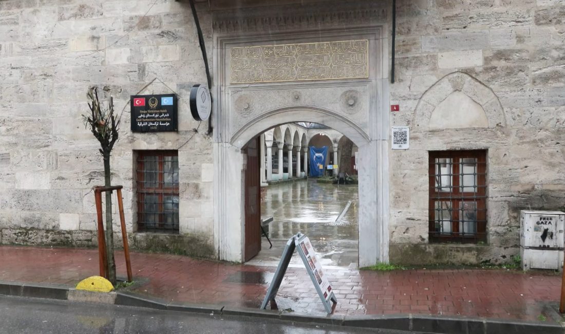 Canan İLARSLAN- Fırat ALKIZ / İSTANBUL, – FATİH’te Doğu Türkistan