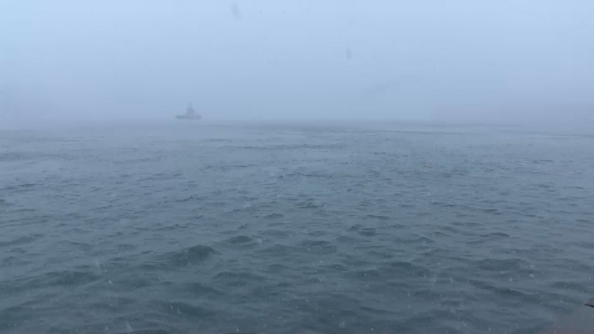 İstanbul İstanbul Boğazı'nda gemi trafiği askıya alındı / Ek fotoğraf Ek görüntü