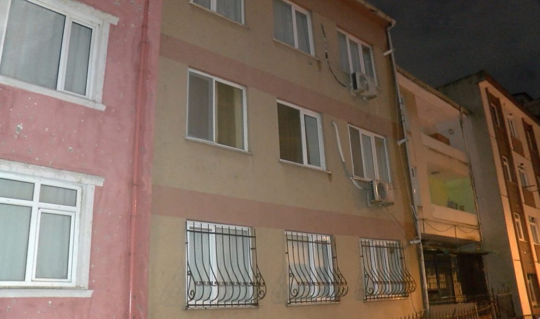 Murat SOLAK / İSTANBUL, – ÜSKÜDAR’da İddiaya göre, İSKİ’nin sokakta