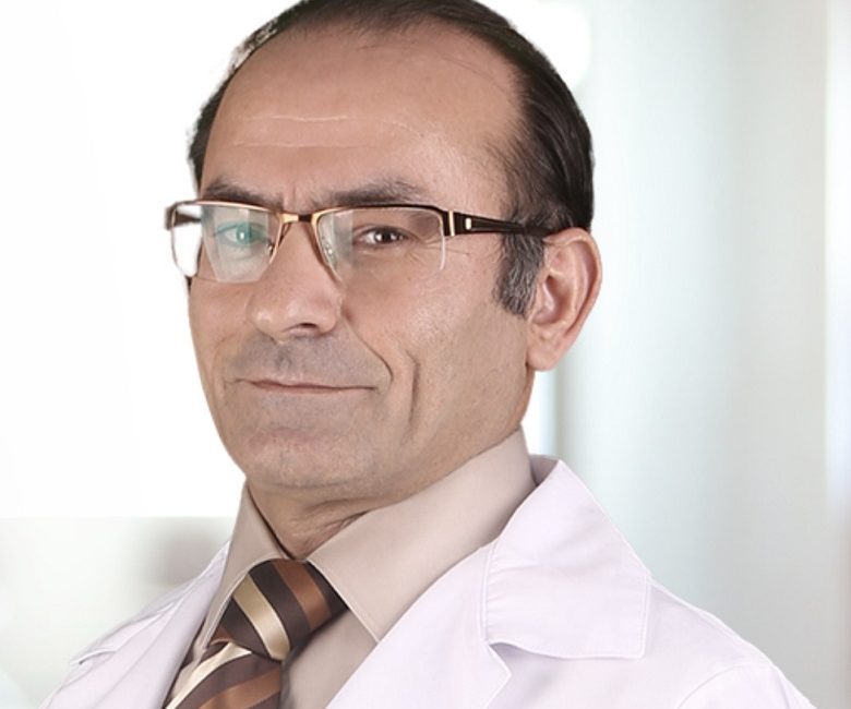 İSTANBUL, – İÇ Hastalıkları ve Romatoloji Uzmanı Prof. Dr. Mehmet