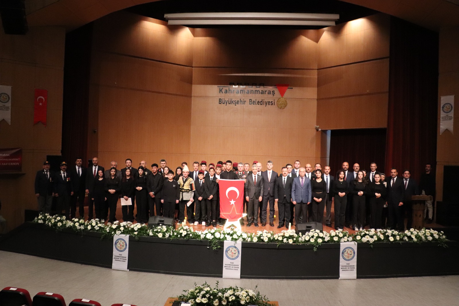 İSTİKLAL MARŞININ KABULÜNÜN 104. YILI VE MEHMET AKİF ERSOY SAYGIYLA ANILDI 3 WhatsApp Image 2025 03 12 at 13.45.22