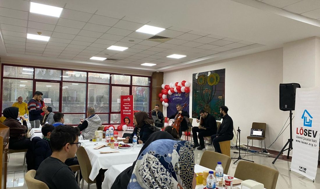 Yıl boyunca Lösemi ve kanser hastalarına ayni ve nakdi yardımlarını
