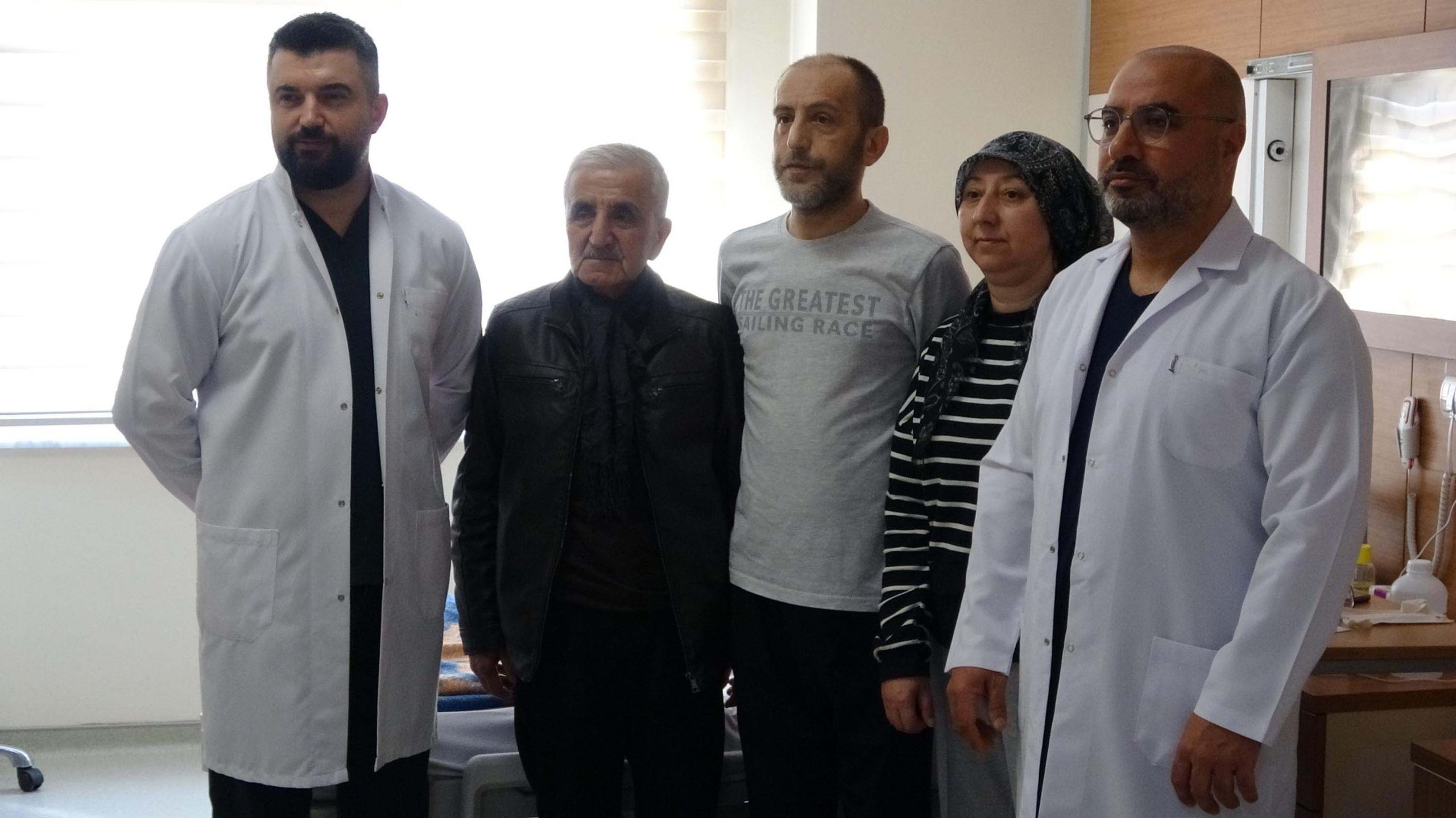 Babasının böbreğiyle hayata tutundu 1 Babasının böbreğiyle hayata tutundu