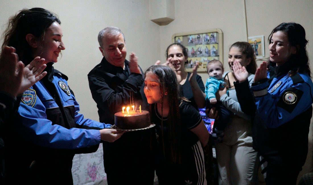 Nazif Cemhan ŞEN/ÇANAKKALE, – ÇANAKKALE’de yaşayan Şennur Karaçomak (12) polis