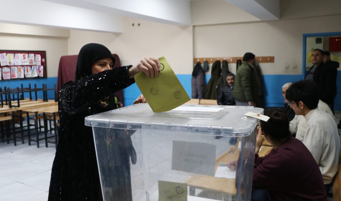 Kahramanmaraş’ın Dulkadiroğlu İlçesinde bir mahallede Muhtarlık seçim heyecanı başladı. Metropol