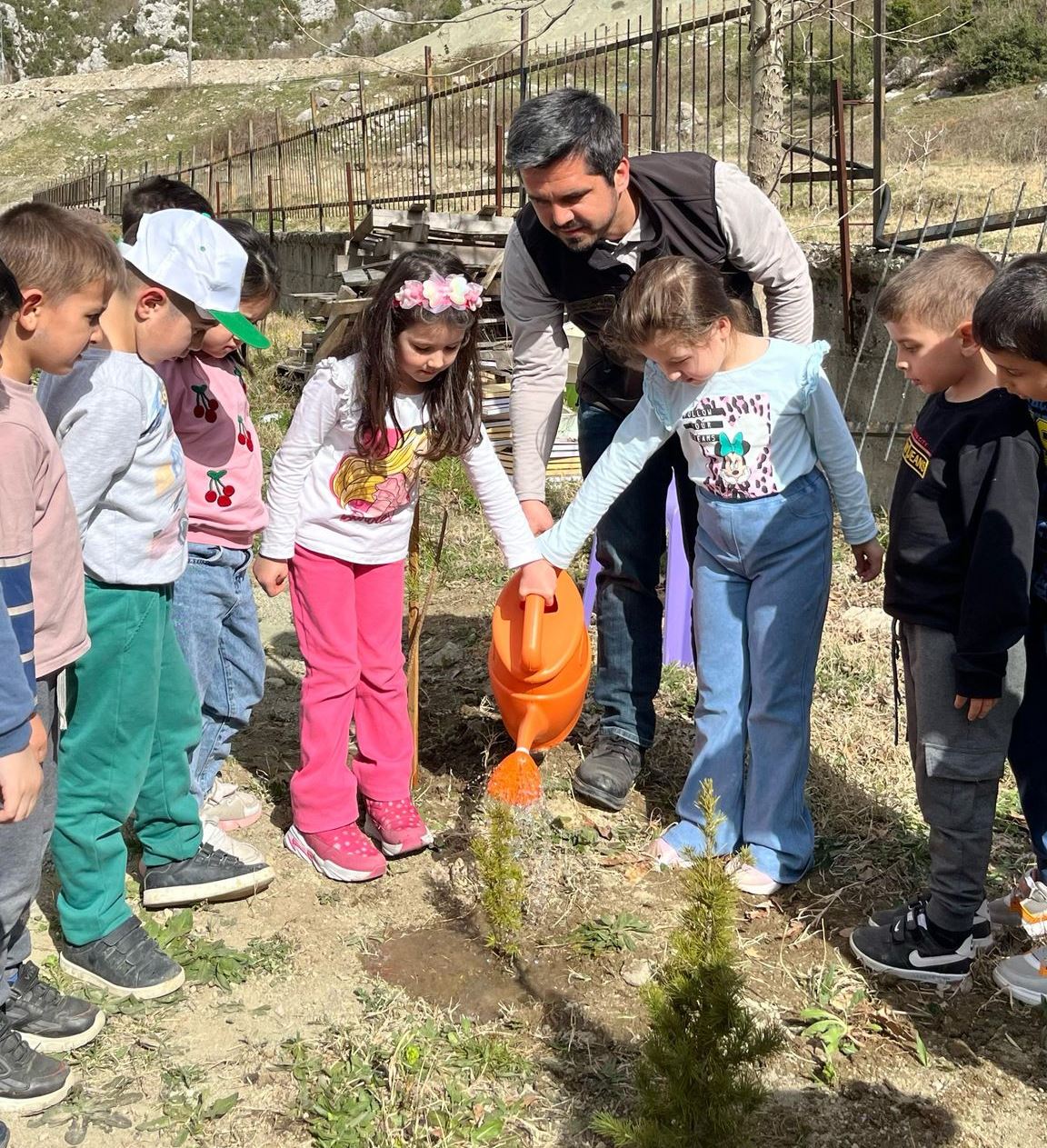 46f3bfff 5702 4dc5 95c3 e64204b210d3