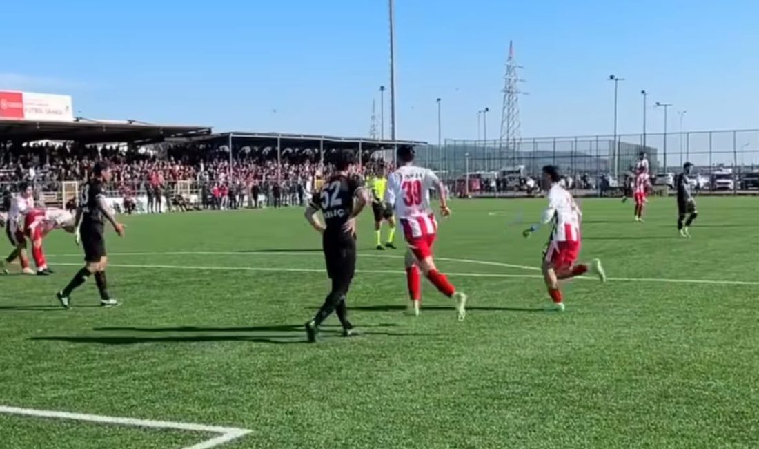 Nesine.com 3. Lig 4. Grup’ta mücadele eden Kahramanmaraş İstiklalspor, sahasında
