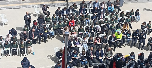 78b6f4f5 befc 4cad aca7 e06be9bc5a04