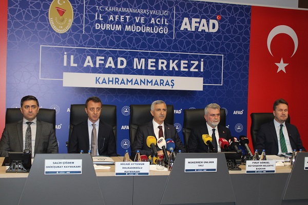 Kahramanmaraş Büyükşehir Belediye Başkanı Fırat Görgel, AFAD İl Müdürlüğü’nde düzenlenen