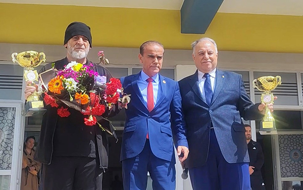 Kahramanmaraş’ın yetiştirdiği önemli güreşçilerden biri olan Rafet Bandırma, uzun yıllar