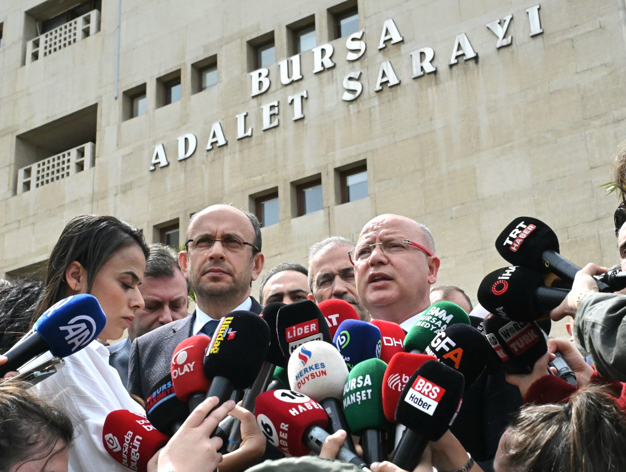 AK Parti İl Başkanı Gürkan'dan Bursa Büyükşehir Belediye Başkanı Bozbey hakkında suç duyurusu
