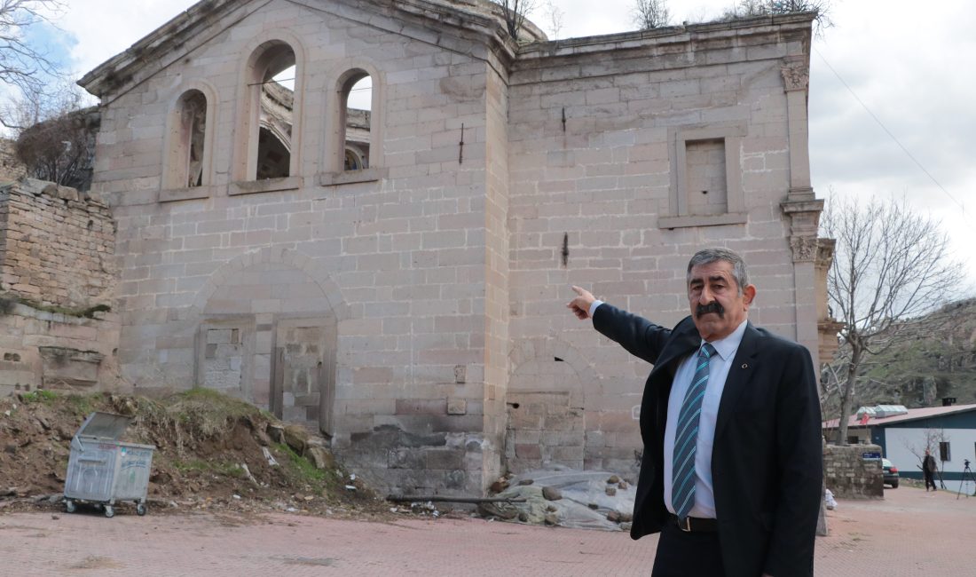 Furkan KAVUKLU/KAYSERİ, – KAYSERİ’de, 17’nci yüzyılda inşa edilen Gesi Surp