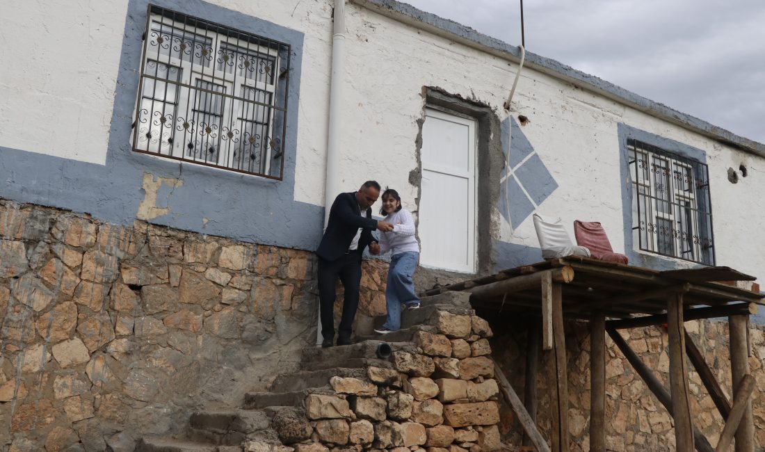 İLGİNİZİ ÇEKEBİLİR: Ankara’da Hurdacılar Sitesi’nde yangın/ Ek fotoğraflar DİVRİĞİ ULU CAMİSİ’NDE
