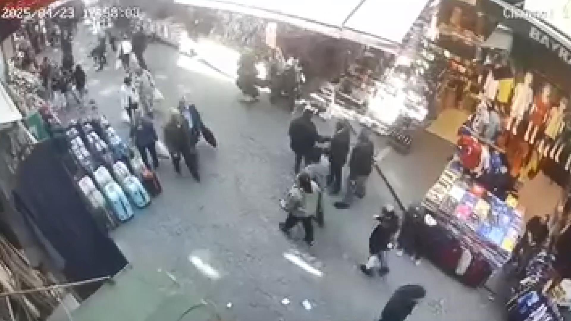 İstanbul İstanbul'da 13 saniye süren 6,2 büyüklüğündeki deprem anı böyle kaydedildi