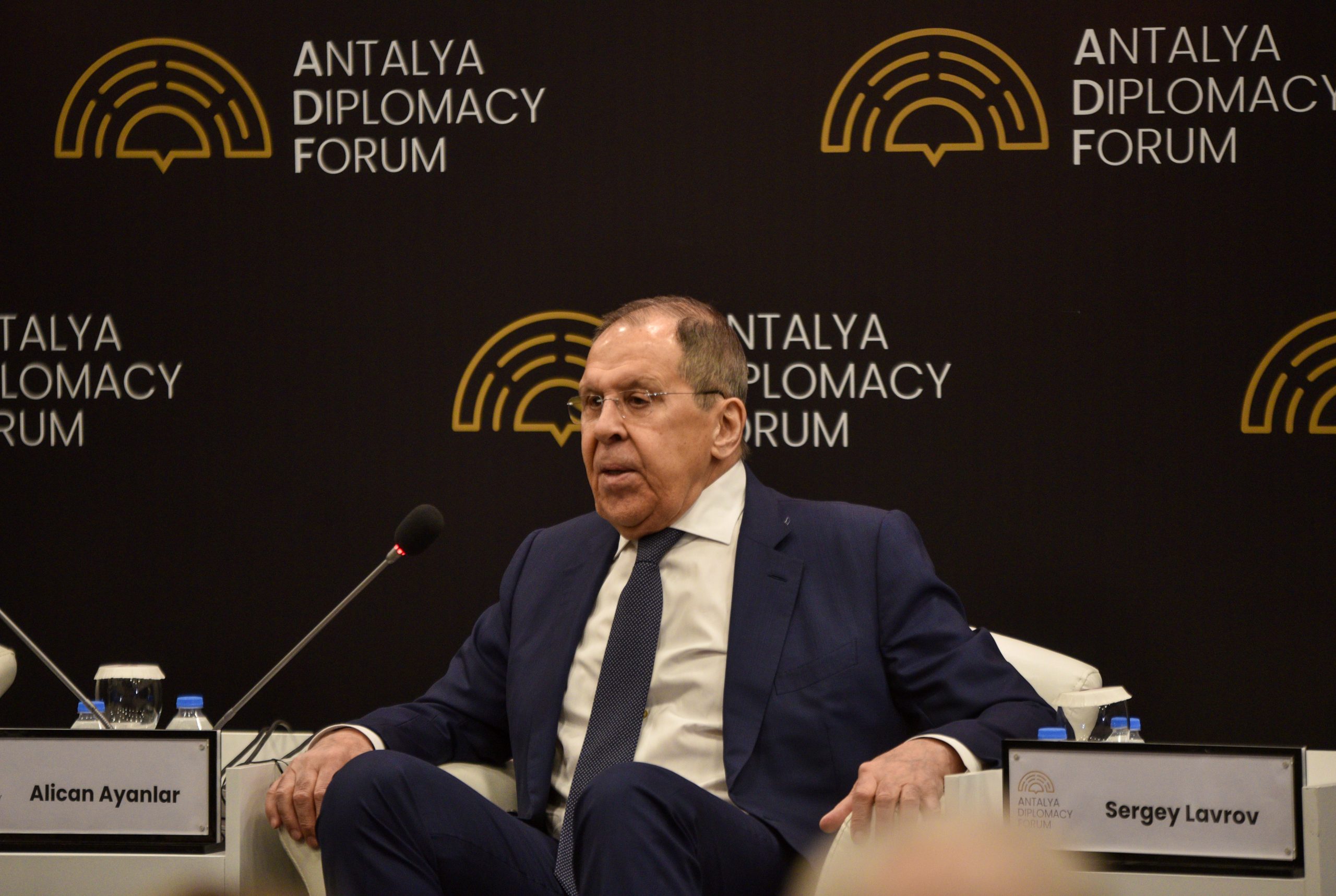 Lavrov: NATO'nun en büyük düşmanı NATO'nun kendisi