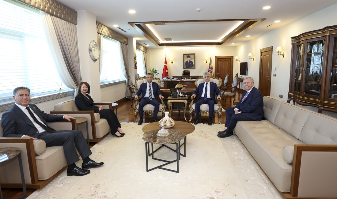 Ayşenur DEMİRTAŞ GÜL-Samet ÖKSÜZ/ANKARA, – CHP Genel Başkanı Özgür Özel,