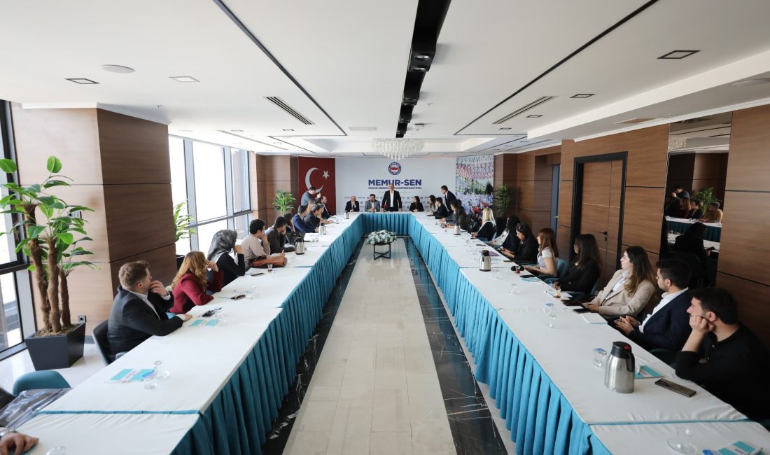 ANKARA, – TÜRKİYE’nin dört bir yanında Sağlık-Sen üyelerine hukuki danışmanlık