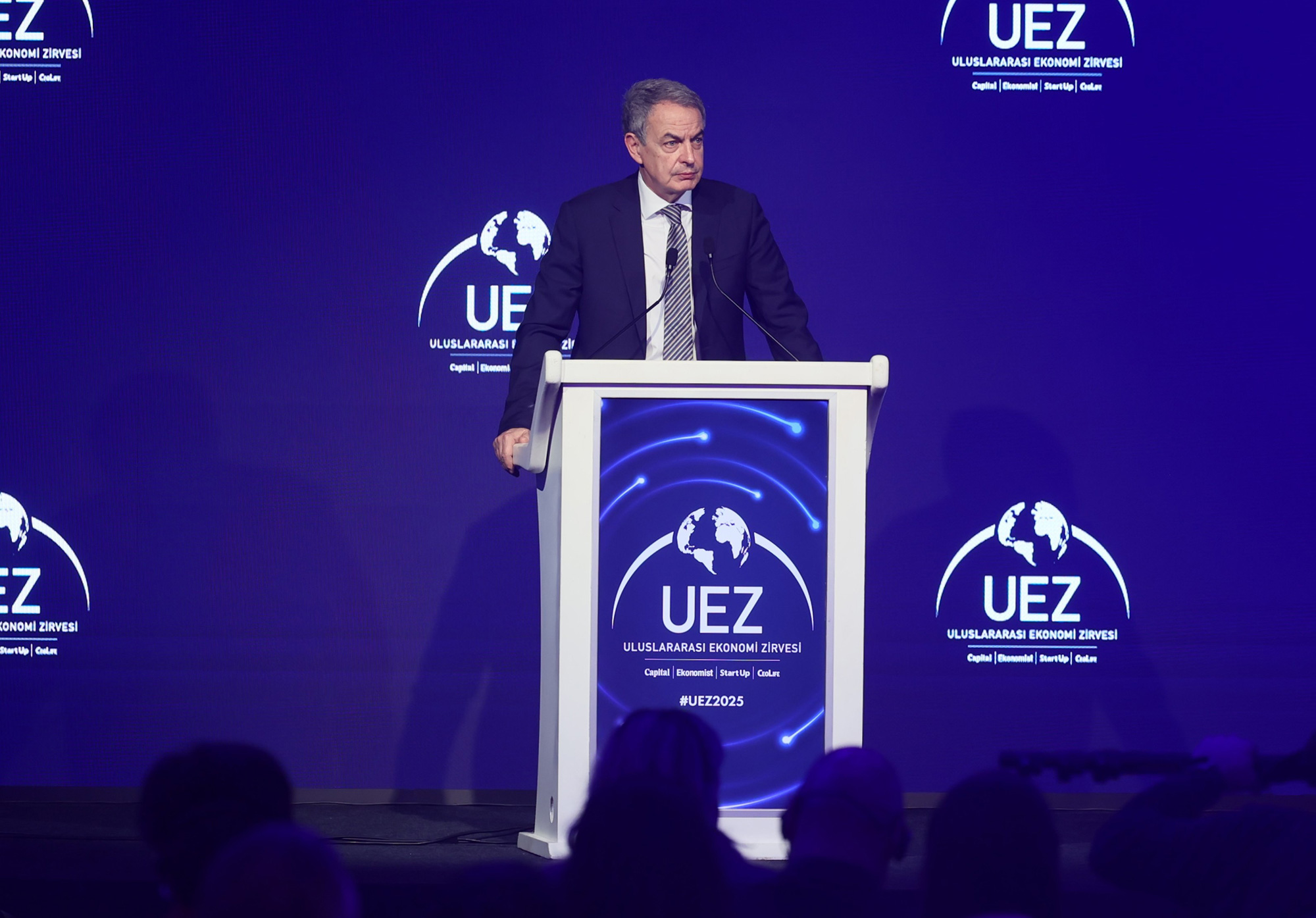 Zapatero: Avrupa Türkiye’yi birliğine dahil edebilirse, medeniyet açısından tamamlanmış olur