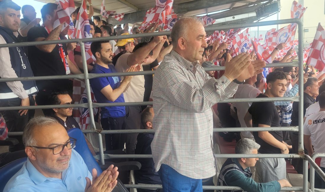 Kahramanmaraş Ticaret Borsası Başkanı Mustafa Narlı, TFF 3. Lig Play-Off