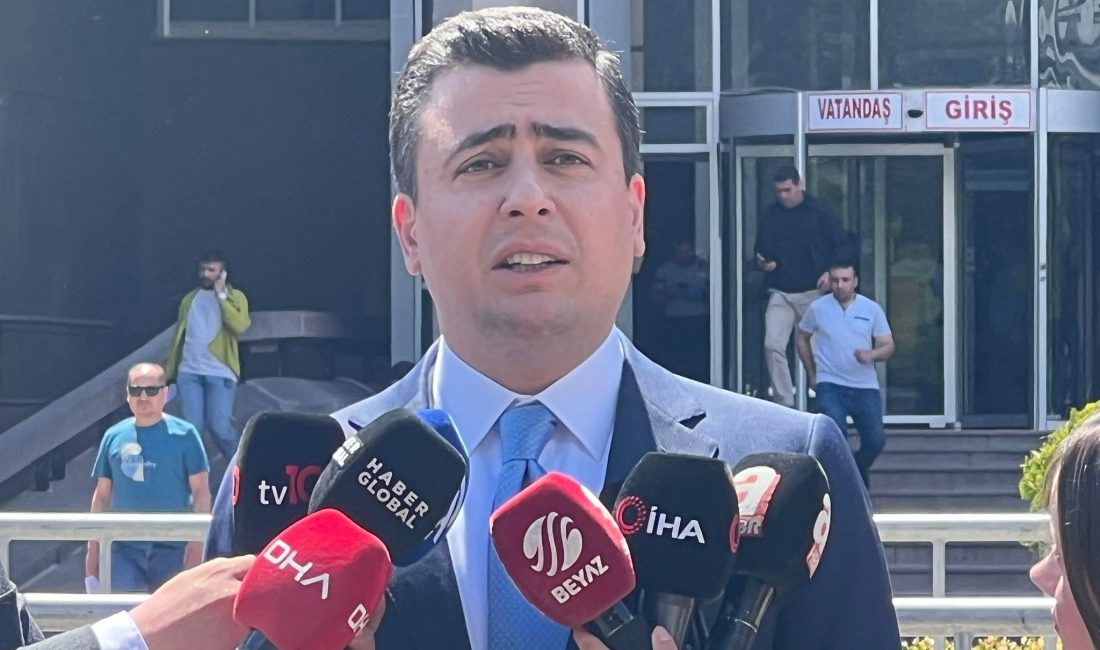 AK Parti’li Gökçek’ten Mansur Yavaş hakkında suç duyurusu Eda KOÇ-Emirhan YÜZÜGÜLDÜ/ANKARA, – AK Parti Ankara Milletvekili Osman Gökçek,