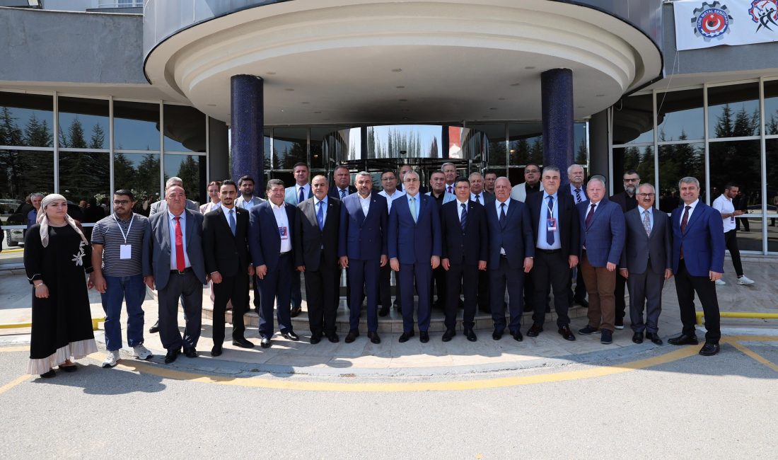 ANKARA, – ÇALIŞMA ve Sosyal Güvenlik Bakanı Vedat Işıkhan, Uluslararası