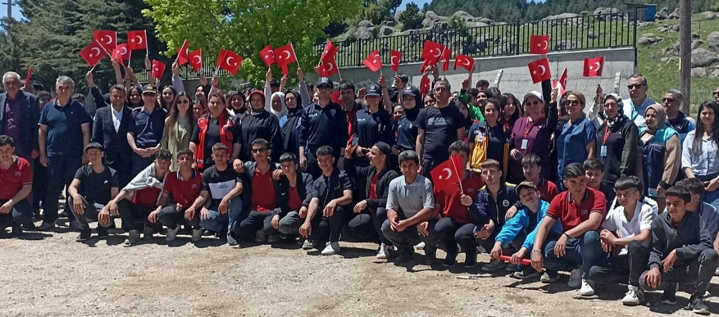 bfd37c93 a16f 43c6 9dfb 013e03d41ed0