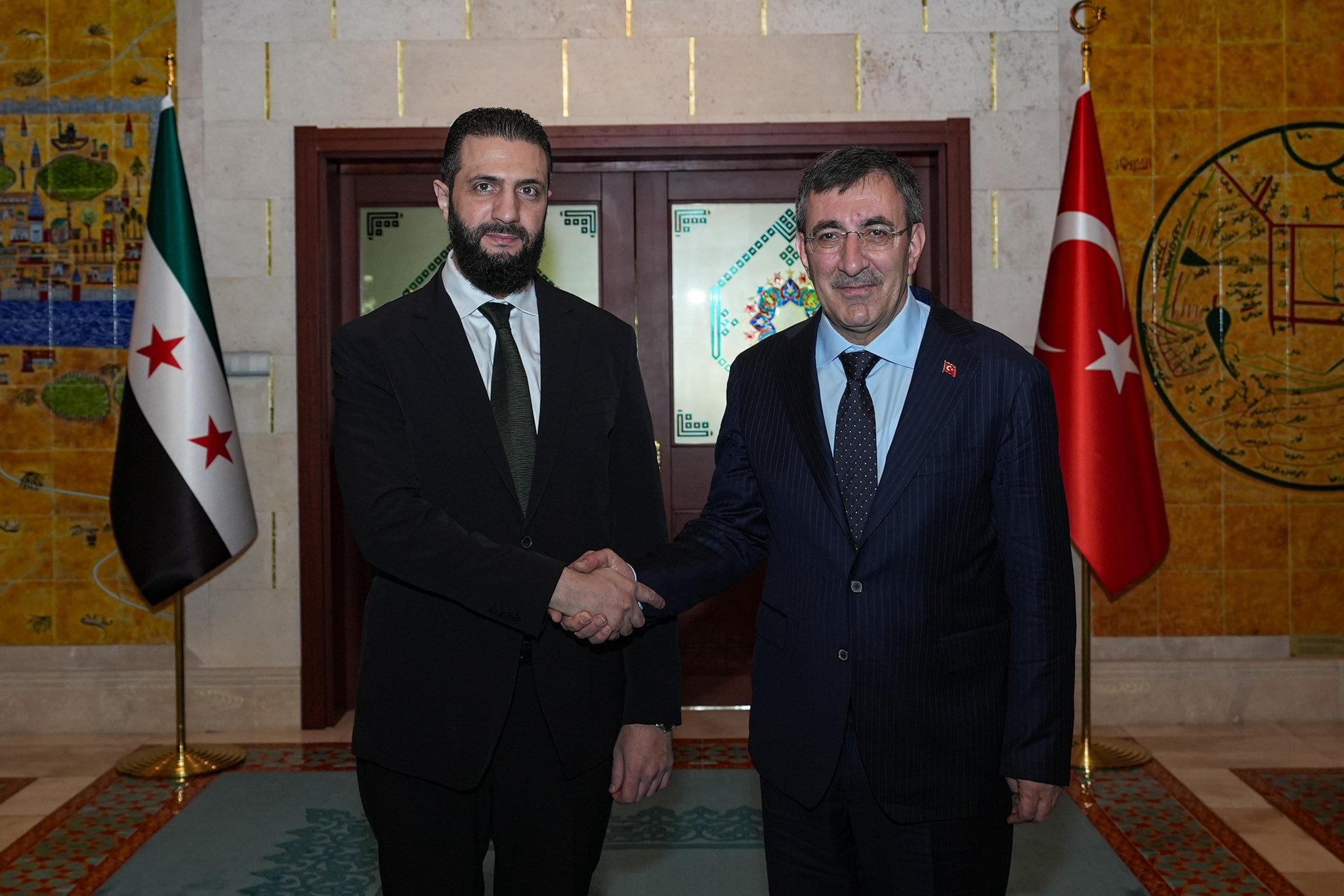 Cumhurbaşkanı Yardımcısı Yılmaz, Suriye Cumhurbaşkanı Şara ile bir araya geldi