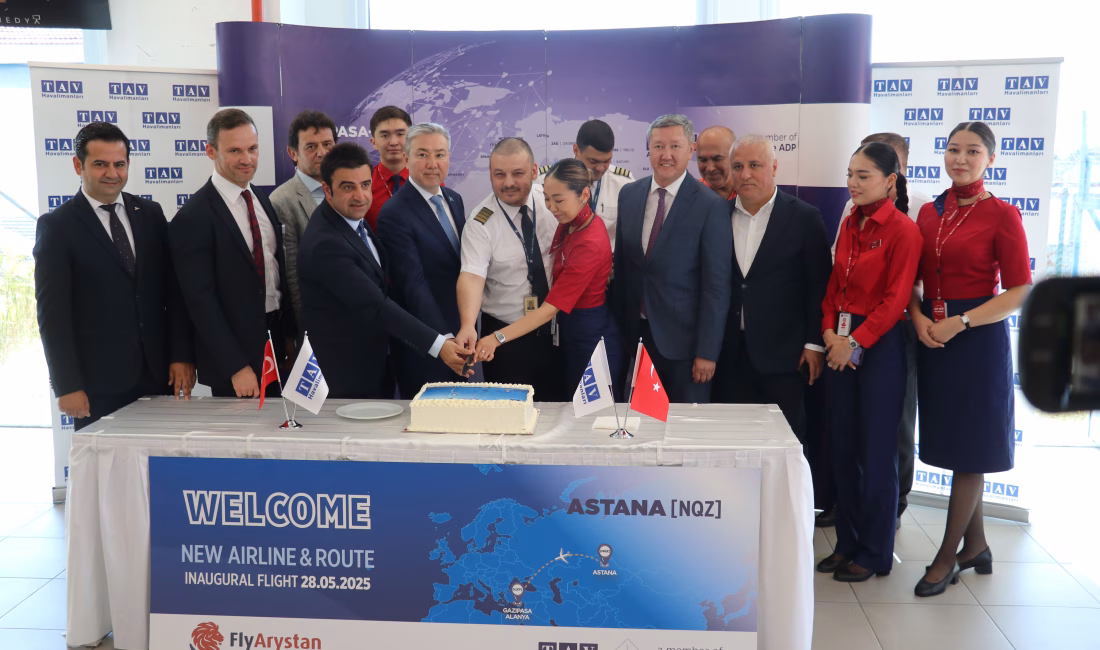 ANTALYA, – GAZİPAŞA-Alanya Havalimanı, FlyArsytan’ın Kazakistan’ın başkenti Astana’dan gerçekleştirdiği ilk