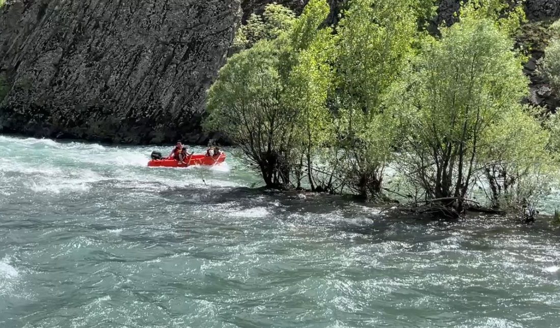 Serhat Ozan YILDIRIM/ TUNCELİ, – VAN’dan Tunceli’ye gelen ve serinlemek