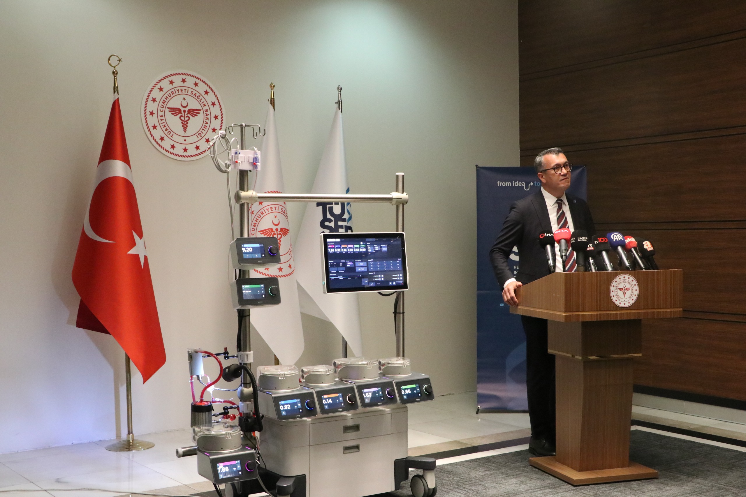 TÜSEB ve ASELSAN iş birliği ile geliştirilen yerli ve milli kalp akciğer makinesi tanıtıldı