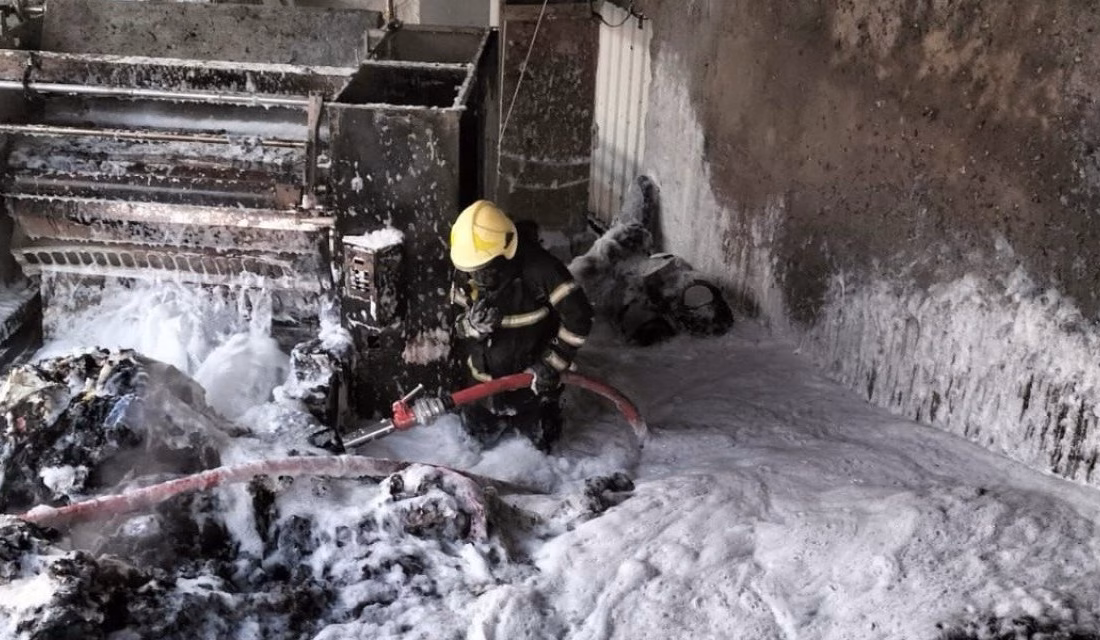Kahramanmaraş’ta bir işyerinde çıkan yangın paniğe neden oldu.
