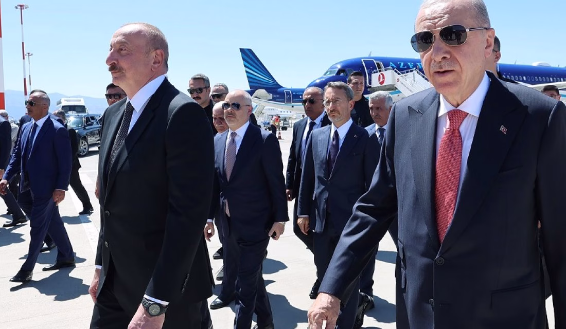 Türkiye Cumhuriyeti Cumhurbaşkanı Recep Tayyip Erdoğan ve Azerbaycan Cumhurbaşkanı İlham