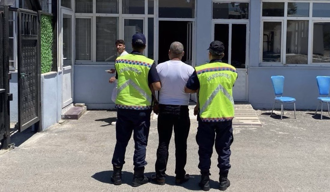 Kahramanmaraş’ta 35 yıl hapis cezası ile aranan şahıs, jandarma ekiplerince