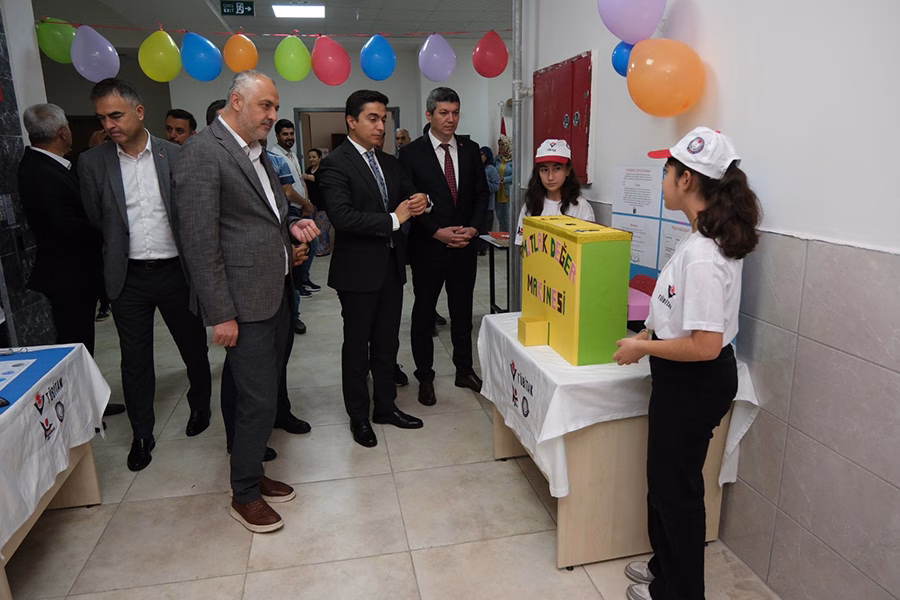 WhatsApp Image at .. ()