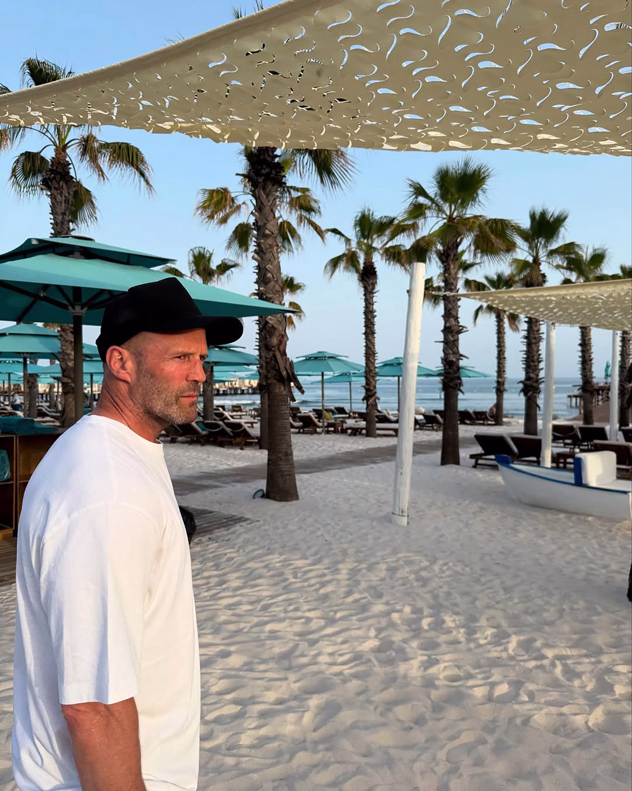 Antalya'da tatil yapan Jason Statham'dan 'Geri dönmek harika' paylaşımı