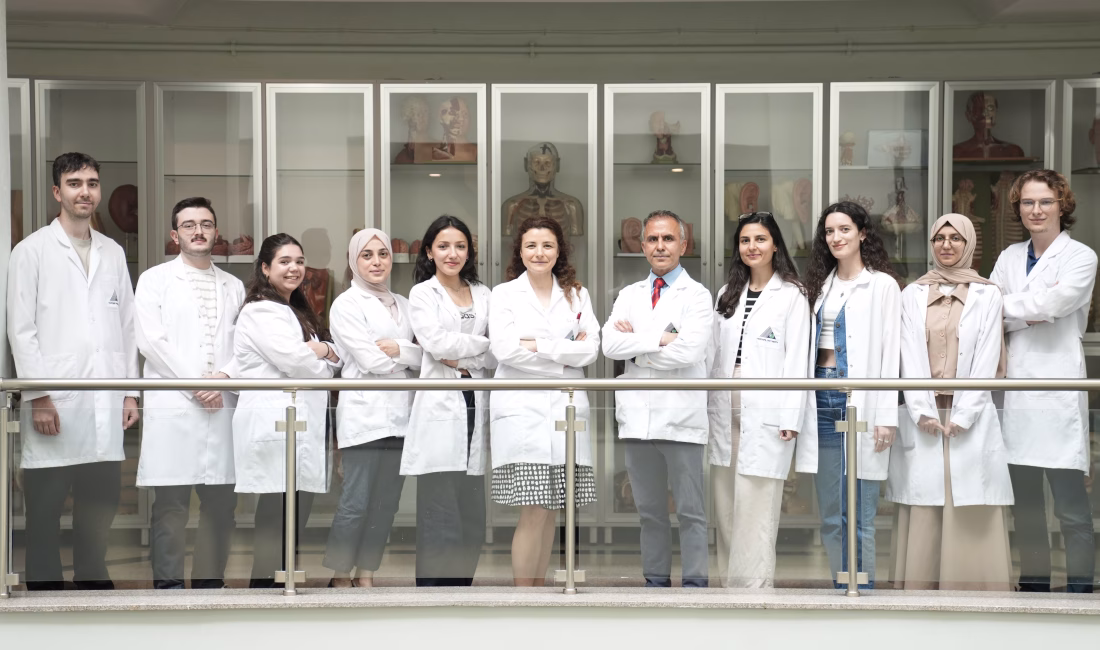 İSTANBUL, – YEDİTEPE Üniversitesi Tıp Fakültesi’nden araştırmacıların da arasında bulunduğu