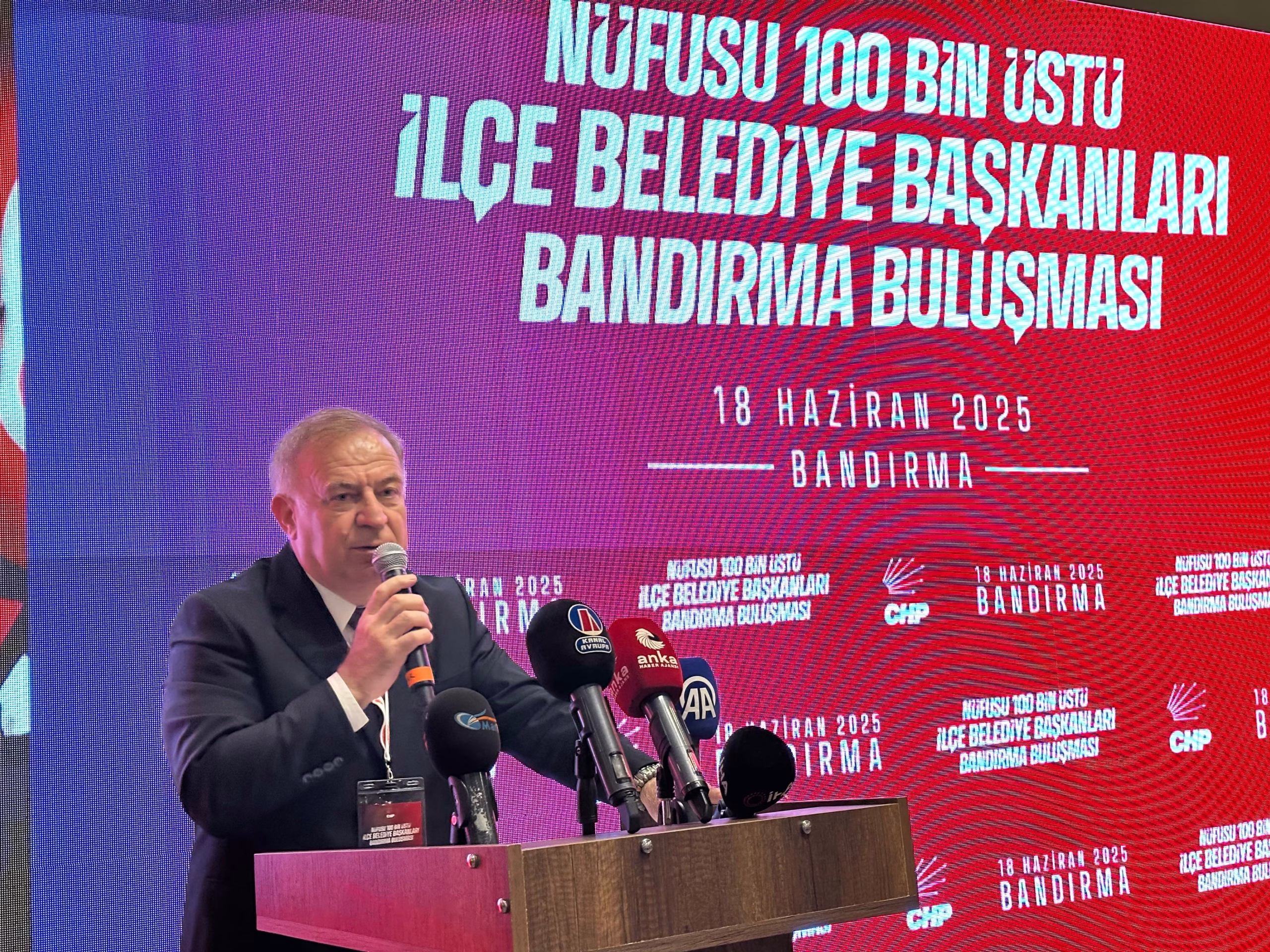 CHP’li Zeybek: Siyasi iktidar, yargı yoluyla siyaseti dizayn etmeye çalışıyor