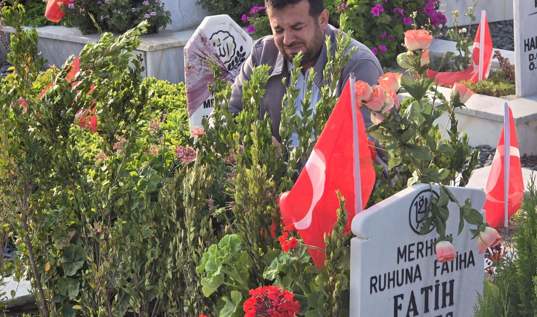 Alican GÜMÜŞ/HATAY, – HATAY’da depremde yaşamını yitirenlerin yakınları, Kurban Bayramı’nın