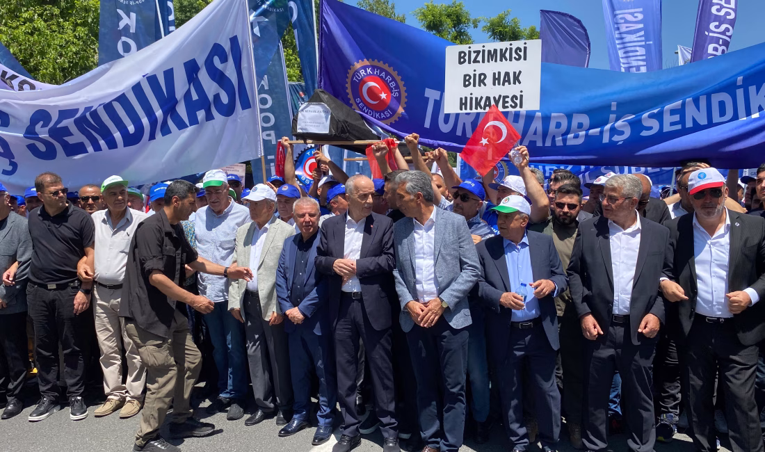 Kübra SONKAYA-Ali Oğulcan ARSLAN/ANKARA, -KAMUDA yaklaşık 600 bin işçinin ücret