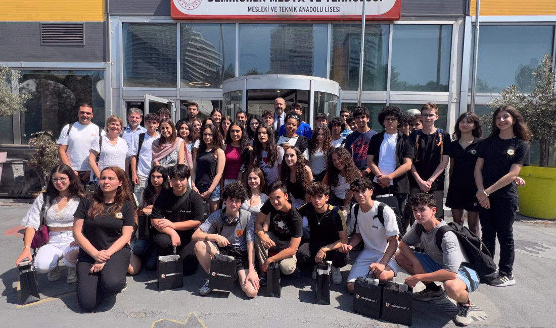İSTANBUL, – İSTANBUL İl Milli Eğitim Müdürlüğü’nün yürüttüğü Erasmus+ Okul