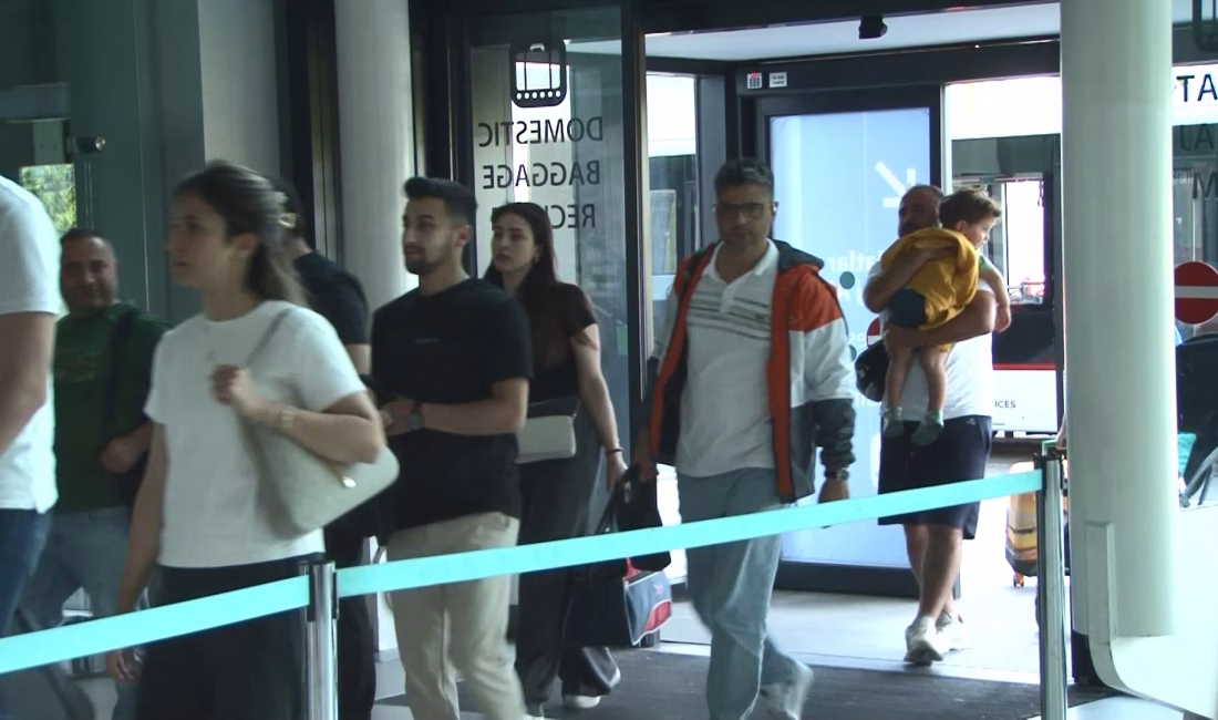 İbrahim YILDIZ/İSTANBUL, – KURBAN Bayramı tatilinin son gününde İstanbul Havalimanı
