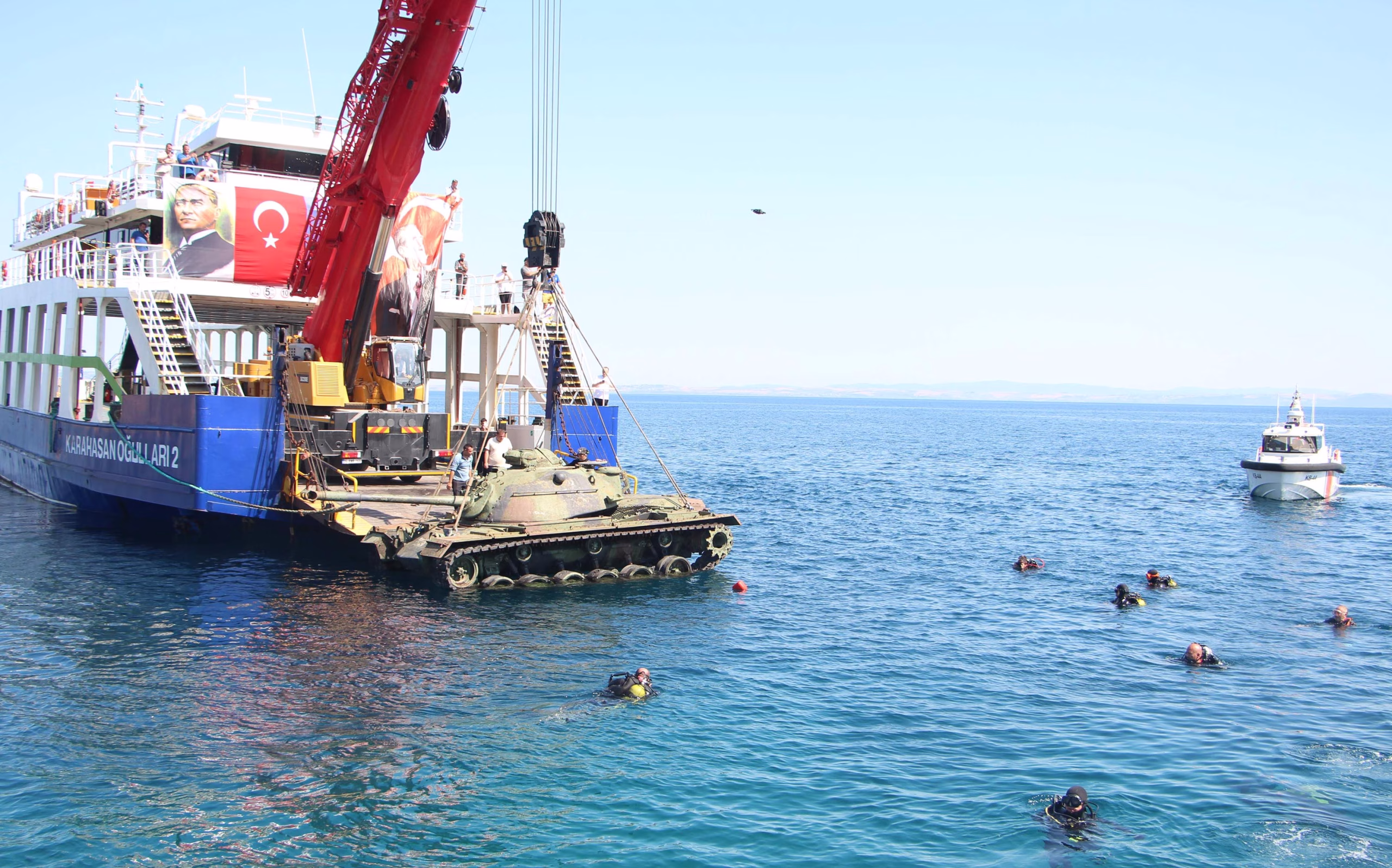 Saros Körfezi'ne tank batırıldı ()