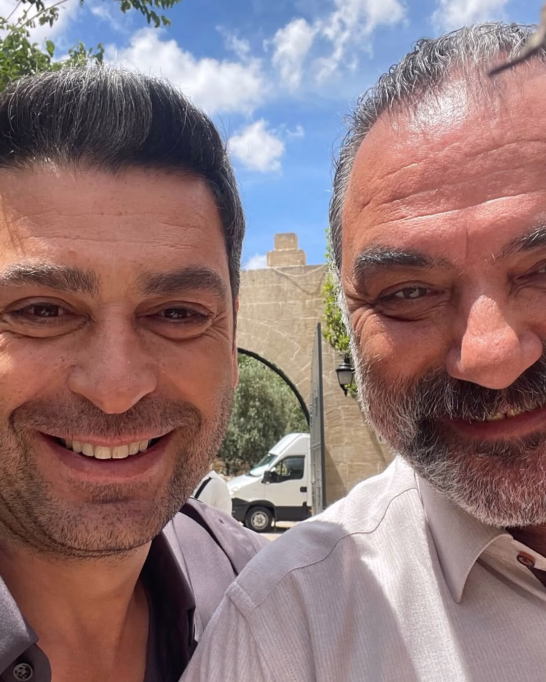 Uzak Şehir'den renkli karelerle sezon finali Uzak Şehir'den renkli karelerle sezon finali