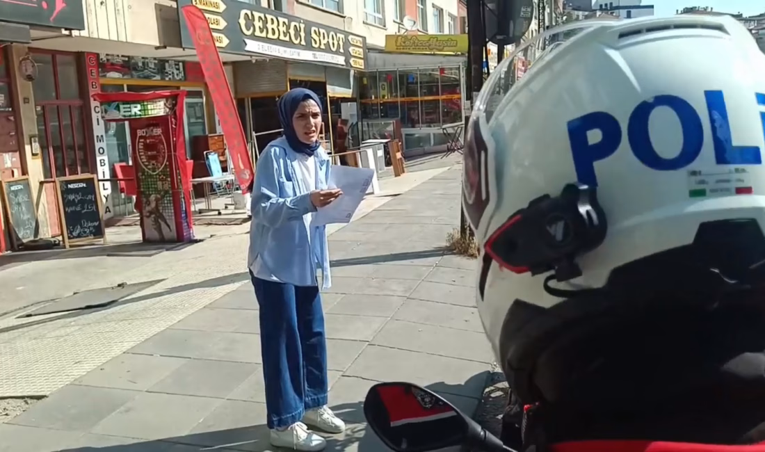 ANKARA, – ANKARA’nın Mamak ilçesinde Yükseköğretim Kurumları Sınavı’nın (YKS) ilk